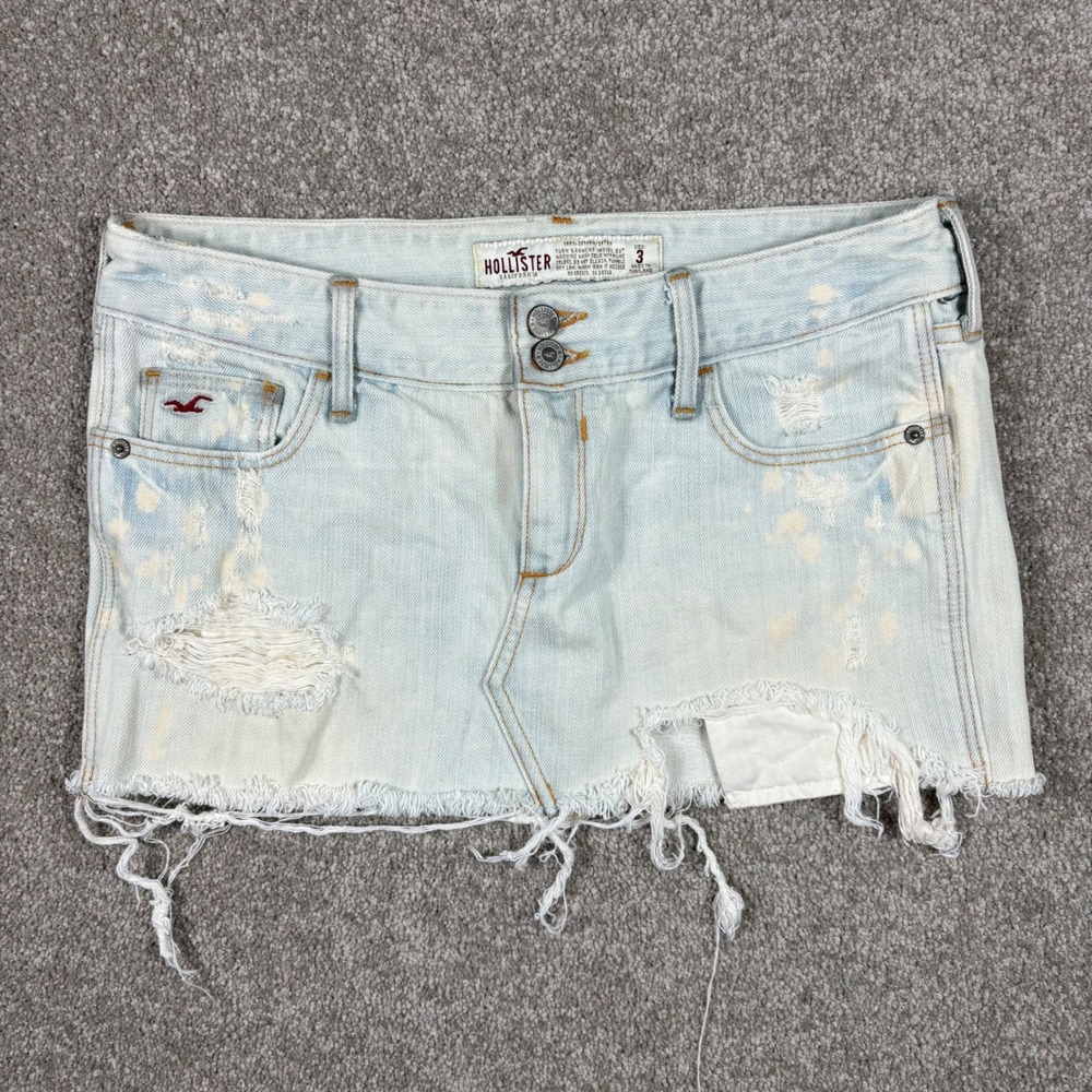 Hollister Light Wash Distressed Denim Mini Skirt Size 3 Bleached Raw Hem Y2K